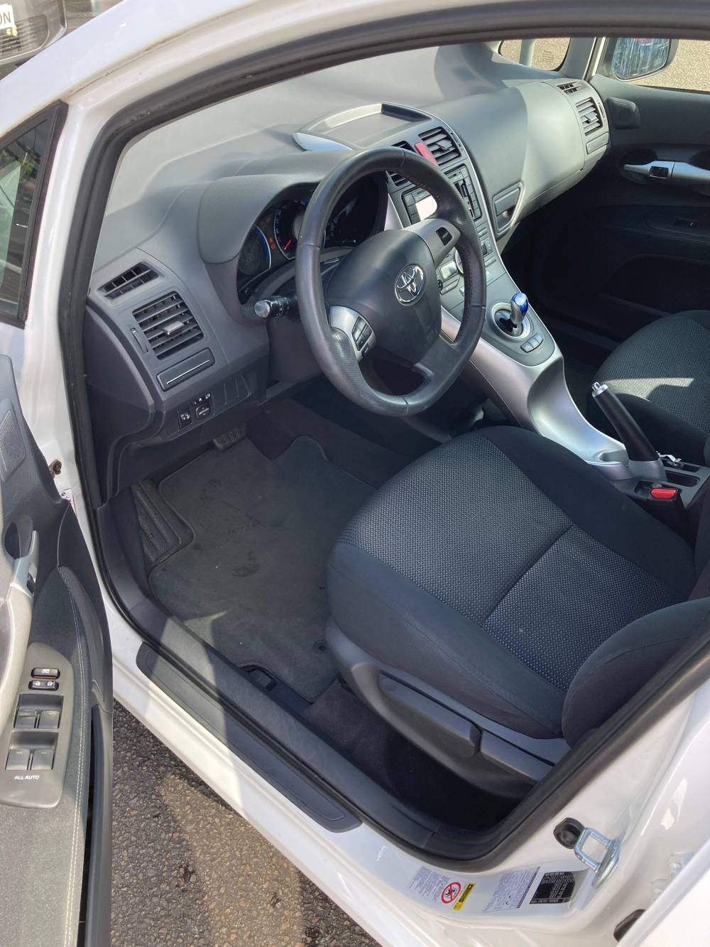 Auris 7