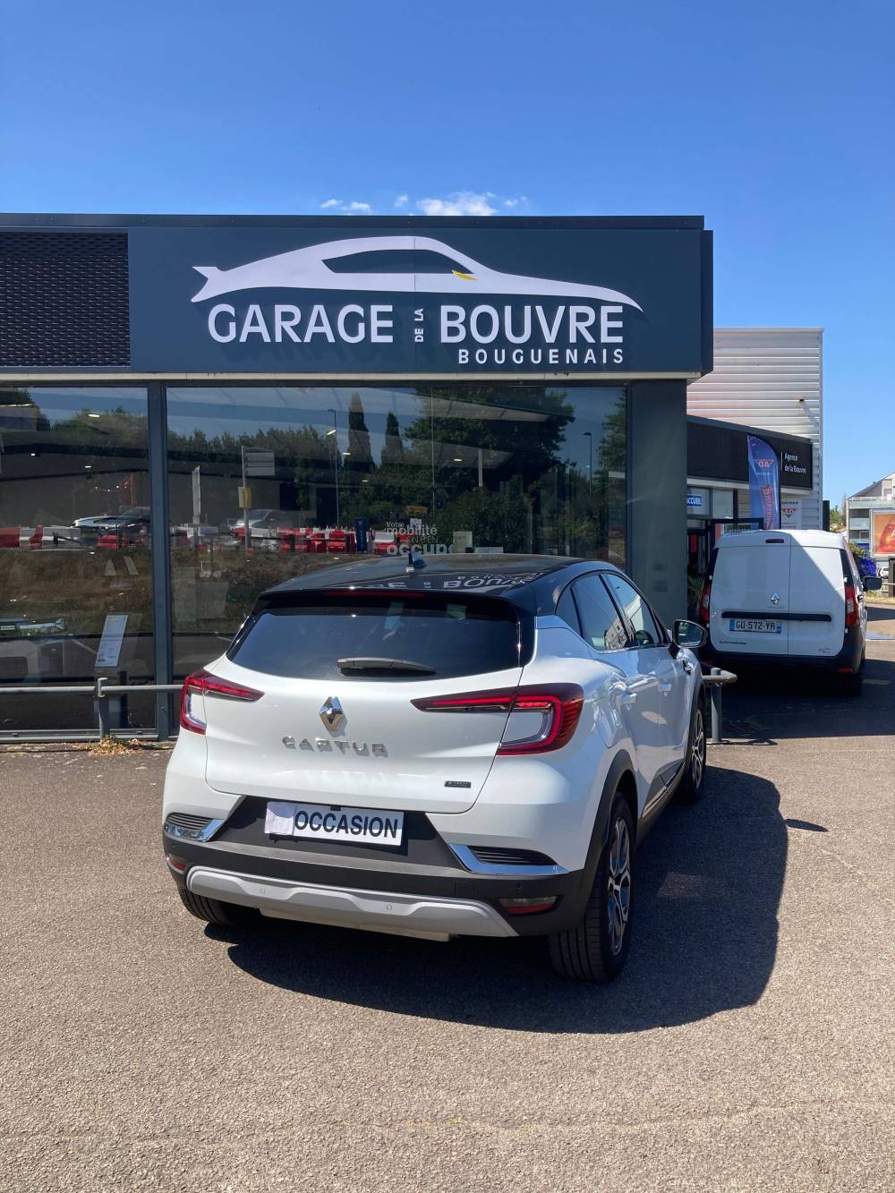 Captur rent 6