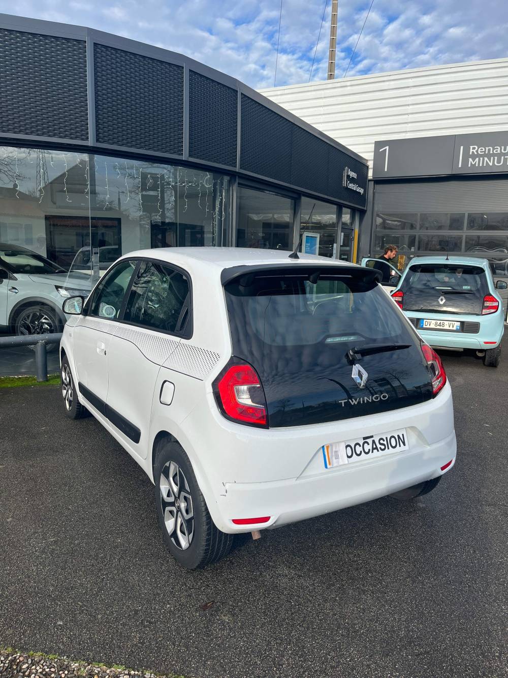Twingo sce 65 blanche 6_16_11zon