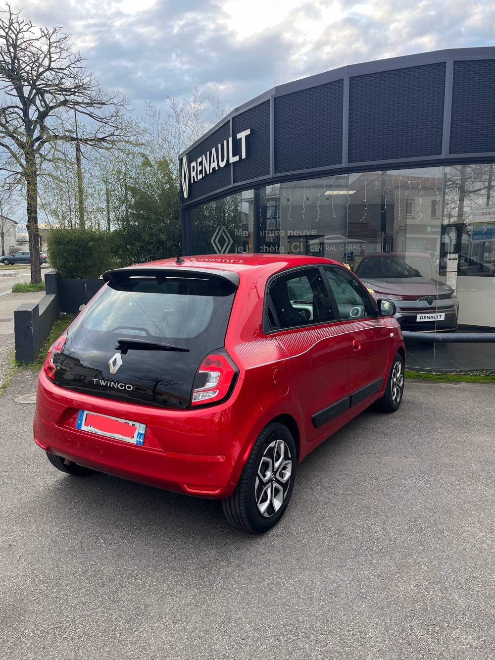 Twingo sce 65 rouge 5_5_11zon