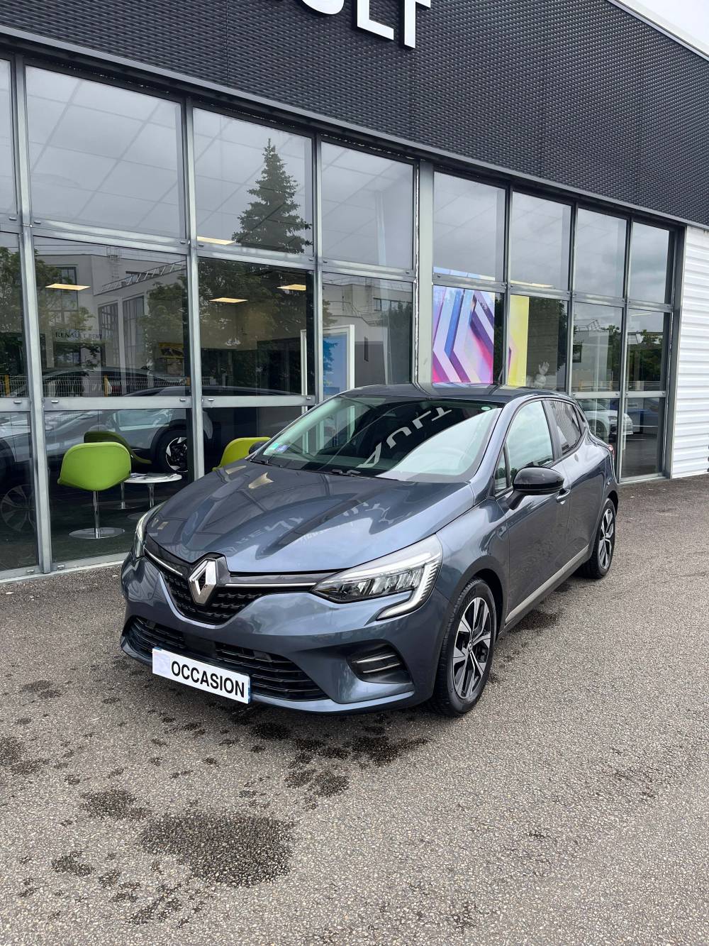 Clio Hybr Rent Grise 4_4_11zon